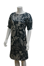 Load image into Gallery viewer, PLEATED SLEEVE DRESS
