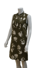 Load image into Gallery viewer, SLEEVELESS NEHRU PINTUCK DRESS
