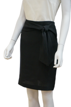 Load image into Gallery viewer, LINEN KNEELENGTH SKIRT WITH SASH
