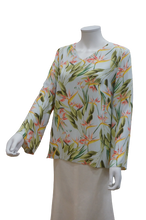 Load image into Gallery viewer, BELL SLEEVE V NECK PRINTED VISCOSE BLOUSE
