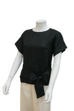 Load image into Gallery viewer, SHORT SLEEVE BLOUSE WITH SASH
